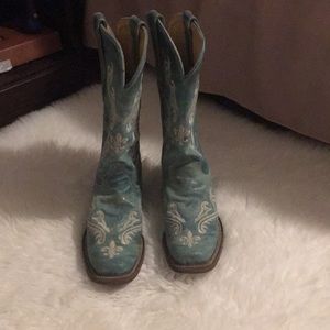 Women’s Cowgirl Boots